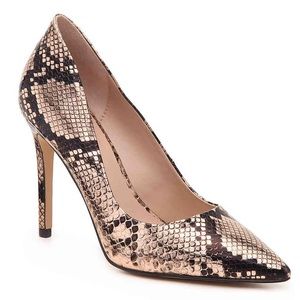 Mix No. 6 | Danyah Metallic Rose Gold Pumps NWOB!